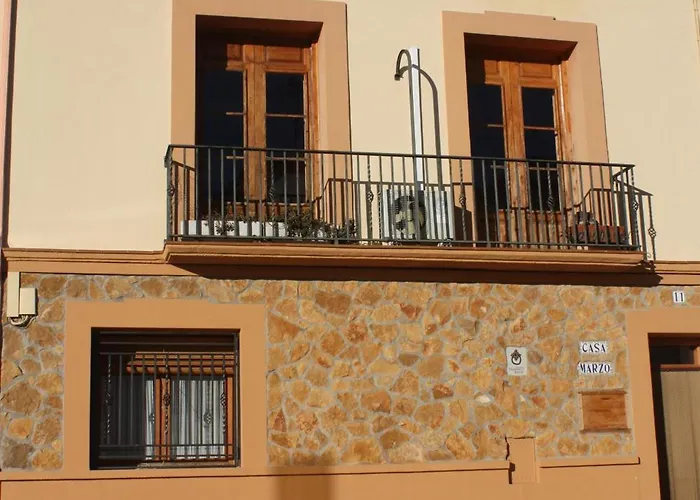 Country house Casa Marzo Angues